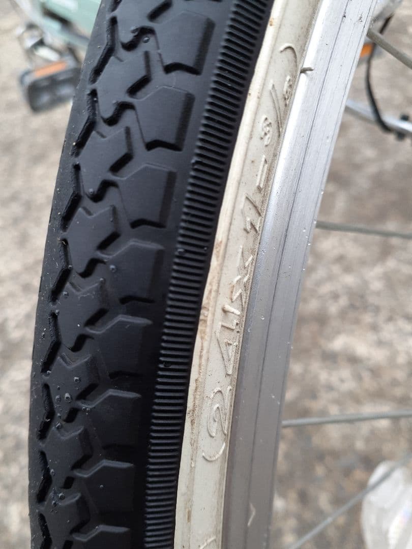24インチ6段変速式自転車ジュニア美品青森手渡し限定