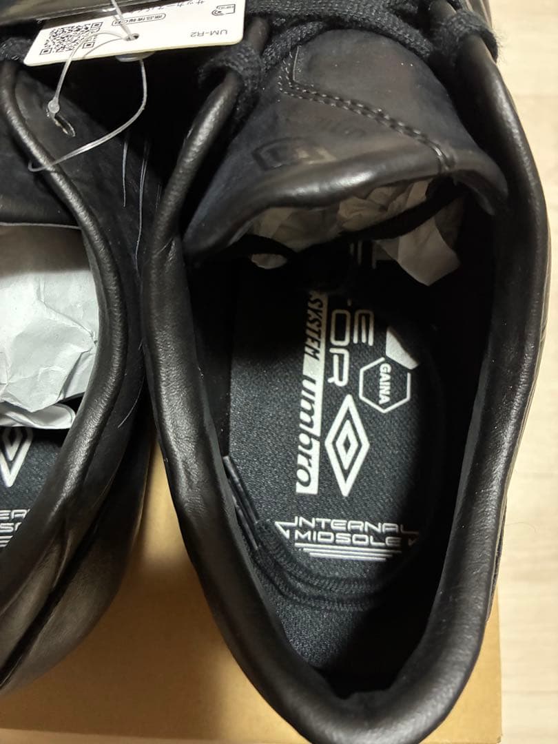 umbro サッカースパイク28cm