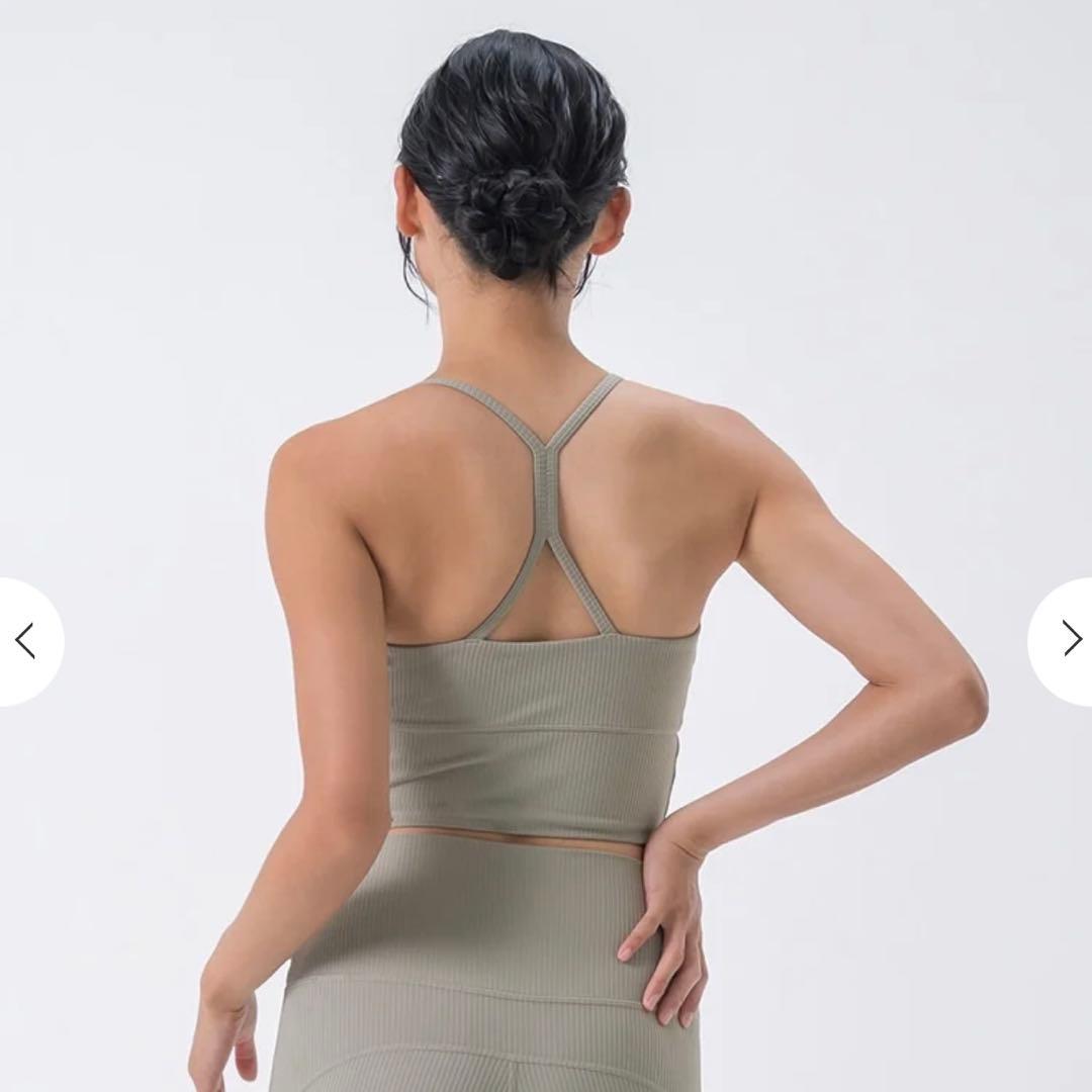 【SUKALA】人気商品‼️新品。未使用　 バックツイストセパレートタンクトップ