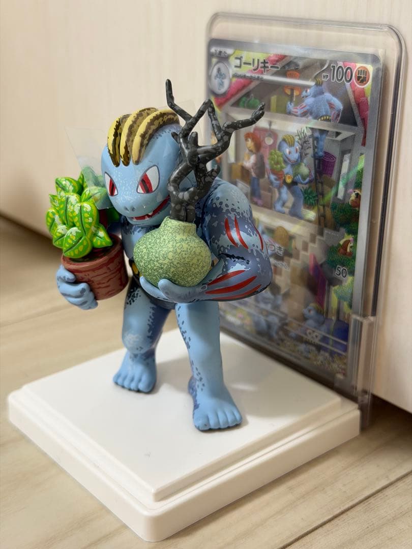 シークレット　カードイラストフィギュアコレクション　ポケモン