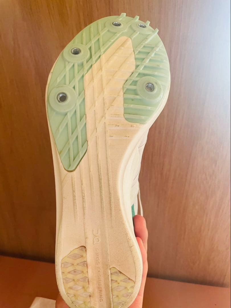 onクラウド1500m スパイク 23,0cm/陸上
