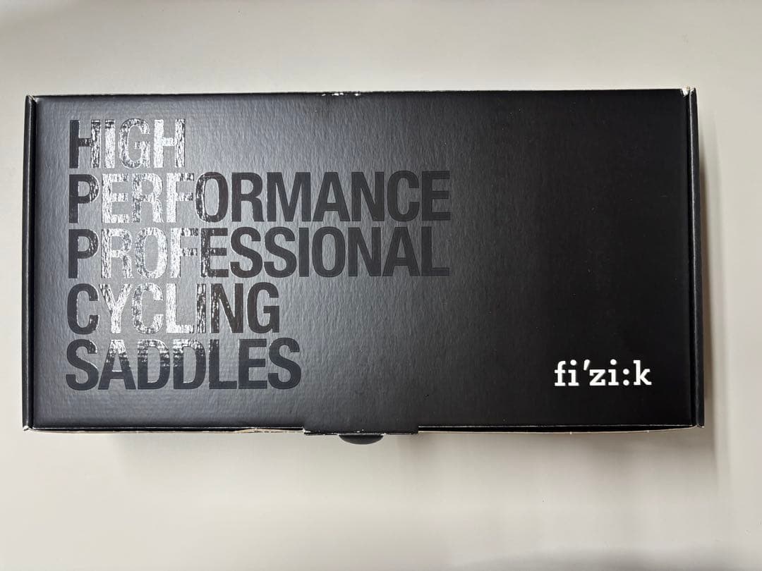 fi'zi:k Arione R3 k:ium サドル