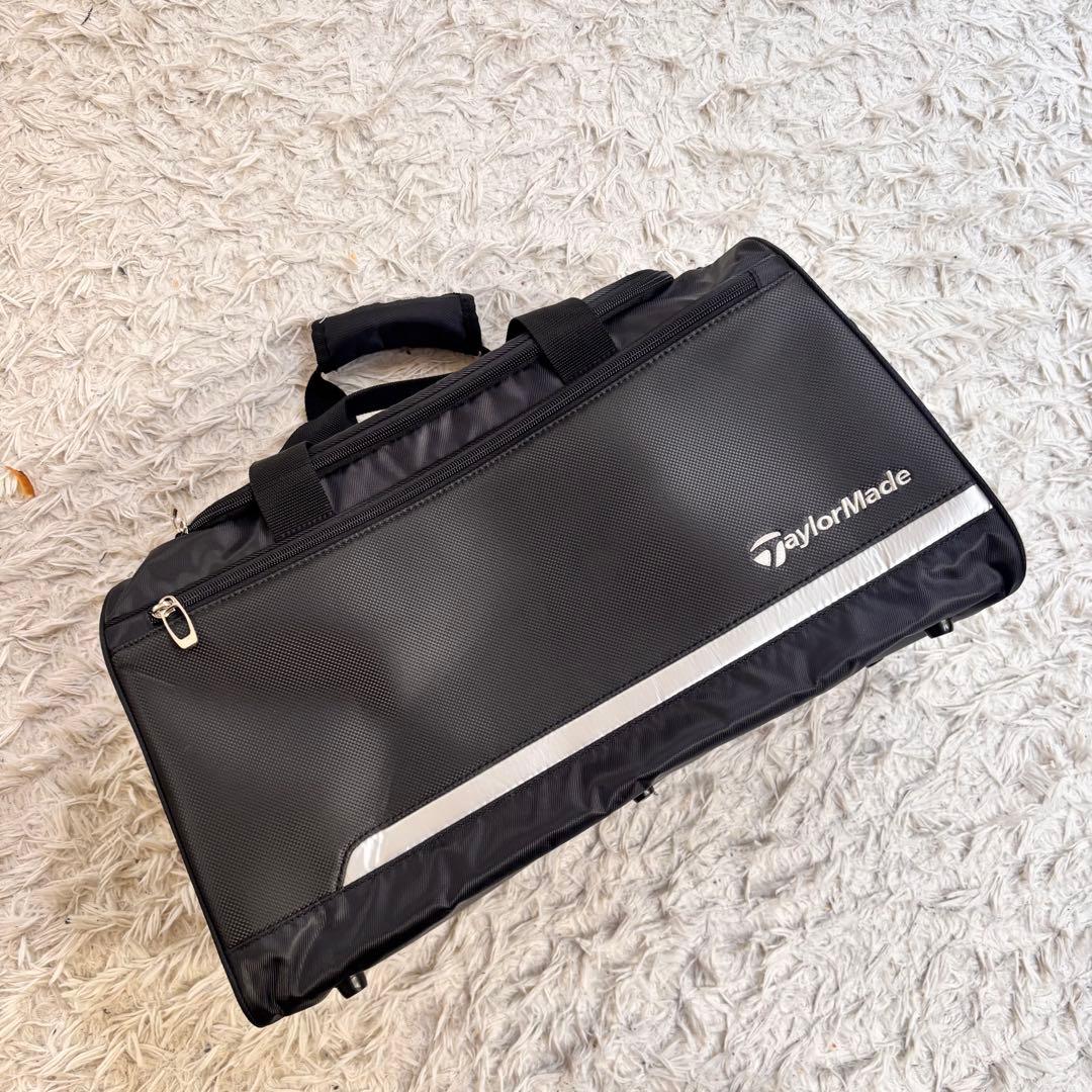【新品美品！】TaylorMade ゴルフバッグ 黒