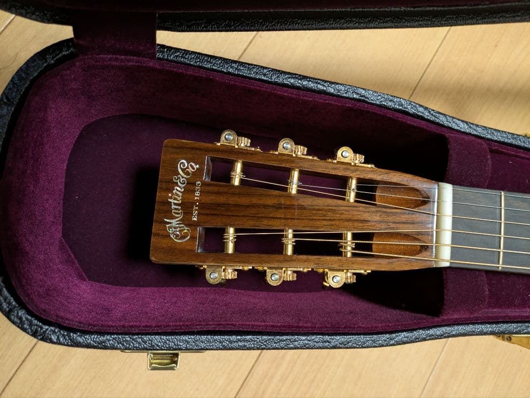Martin 0012-28 Modern Deluxe 　貴重　保証期間内