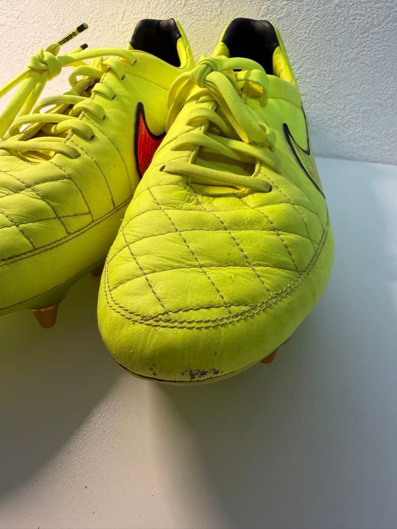 NIKE ティエンポレジェンドV SG-PRO ブラジルW杯モデル 27.5