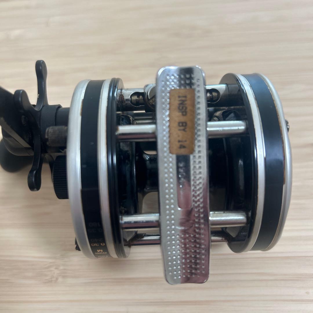 Abu Garcia アブ アンバサダー 5500-C3 ベイトリール