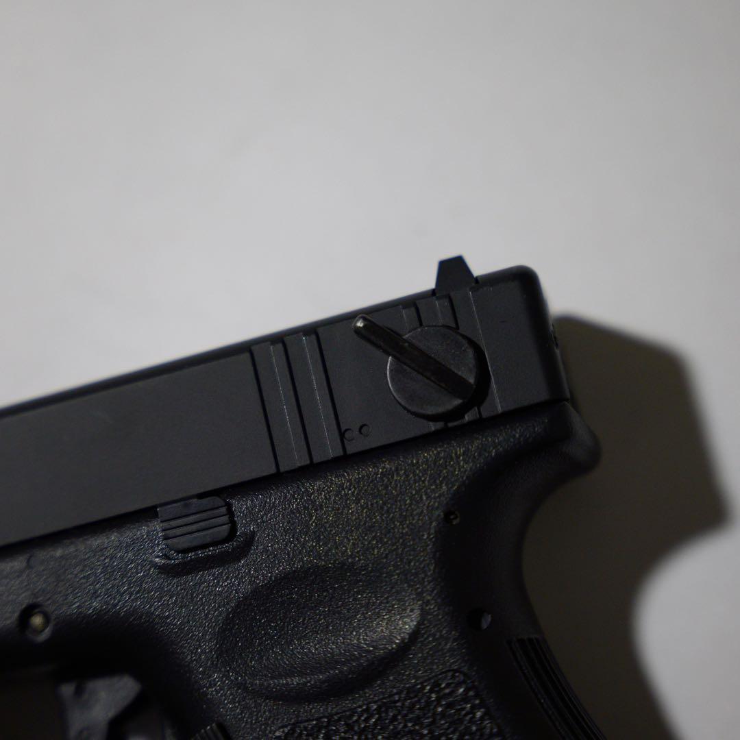 トイガン GLOCK 18C + long magazine