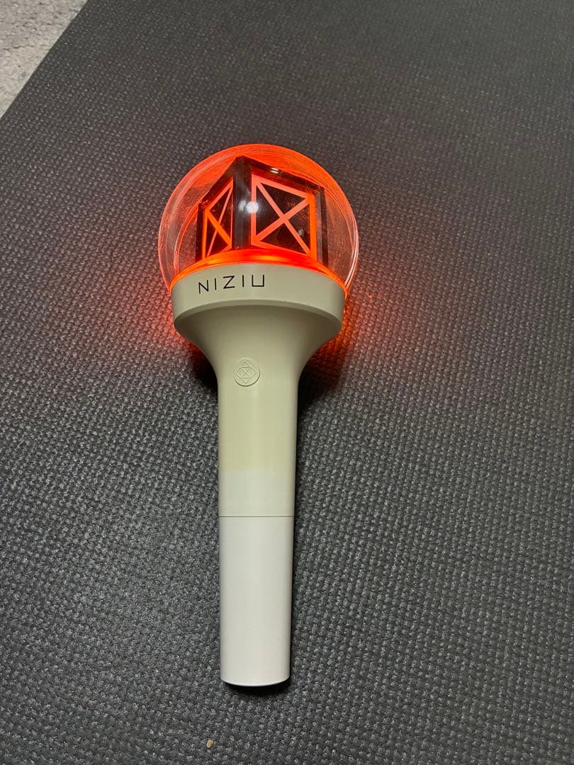 NIZIU ペンライト ホワイト