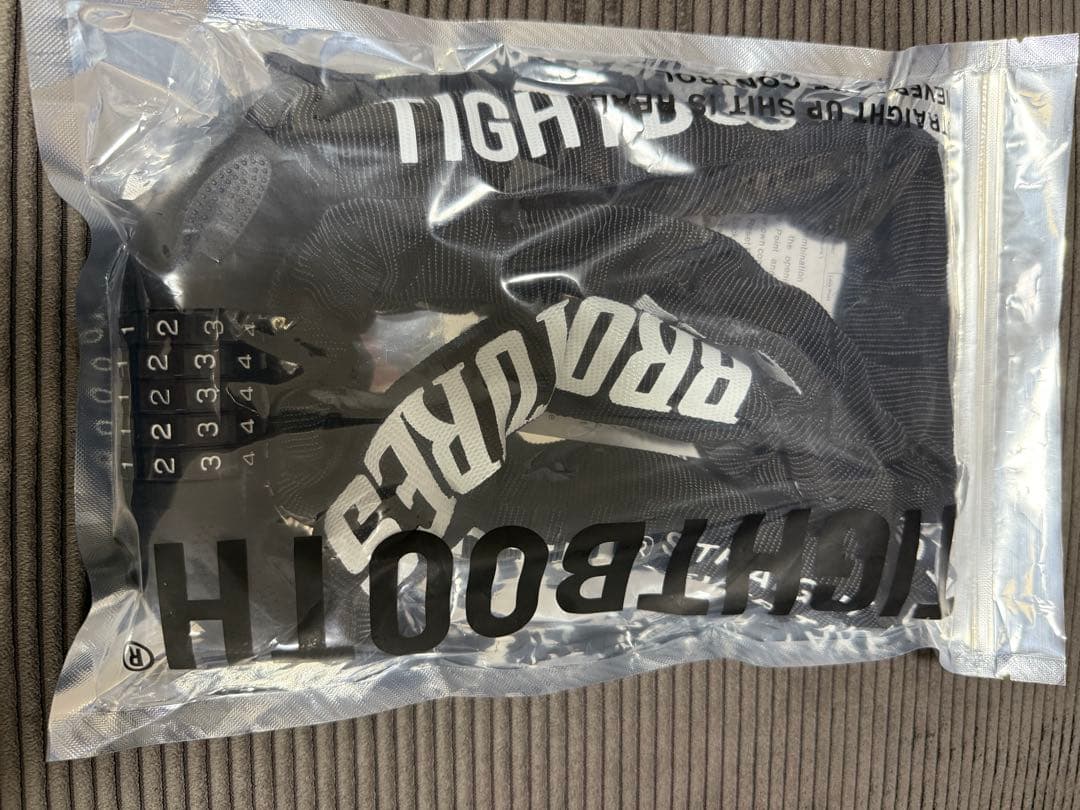アクセサリー TIGHTBOOTH / BROTURES CHAIN LOCK
