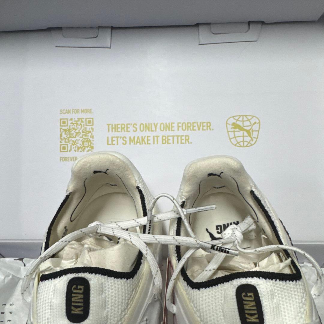 PUMA KING サッカーシューズ ホワイト/ゴールド