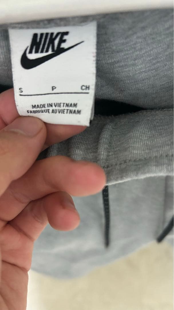 NIKE テックフリース　ズボン　白タグ
