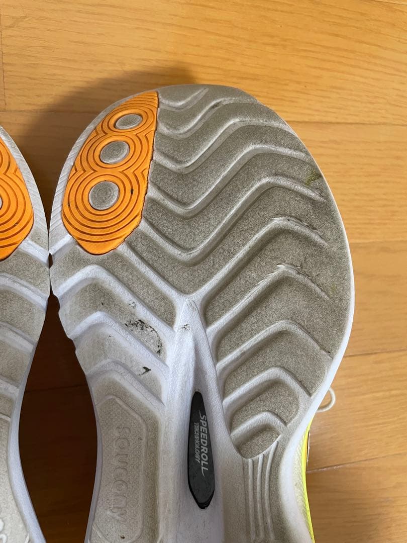 T*R様 Saucony Endorphin トレーナー 27.0