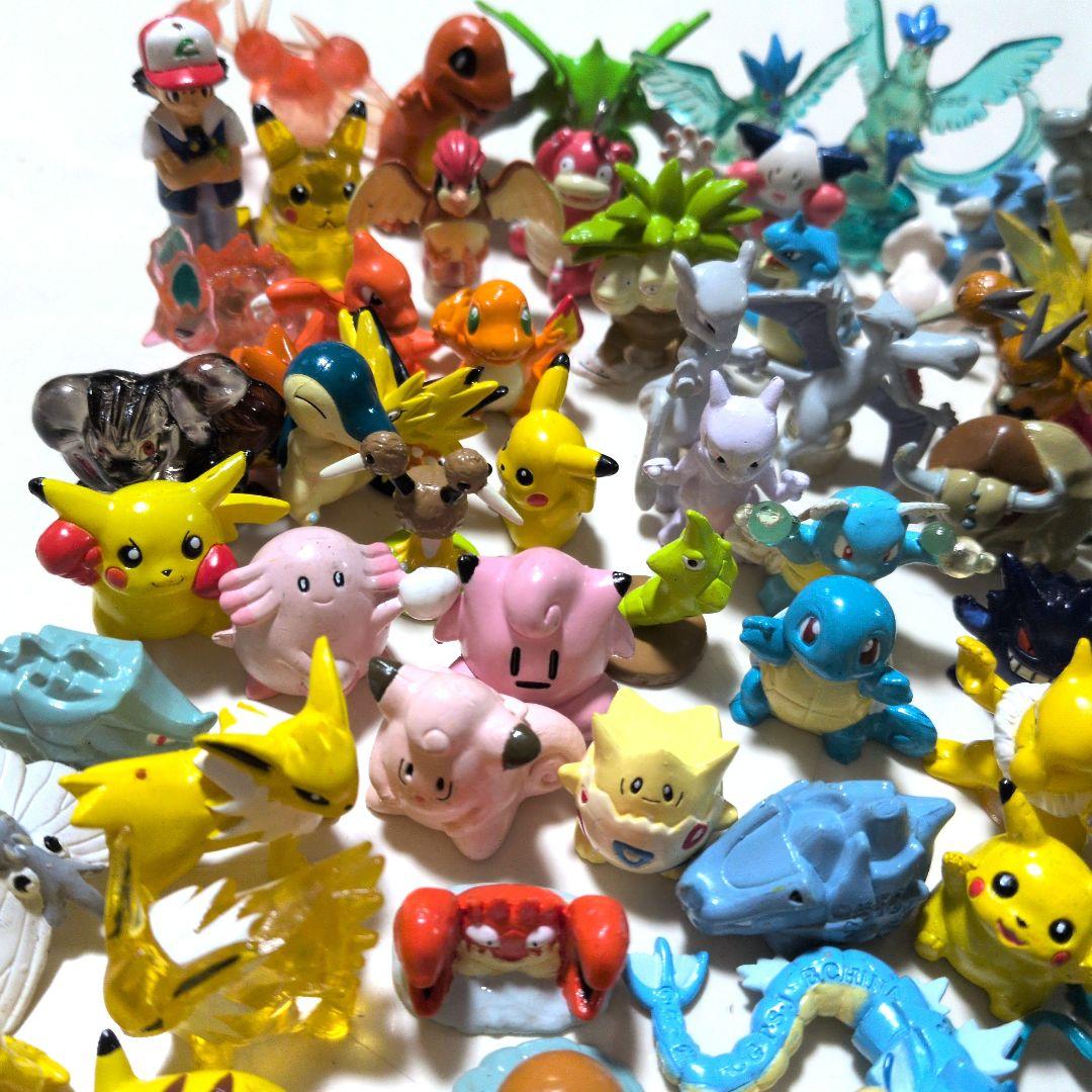 ポケモン 旧バージョンミニフィギュア 80個