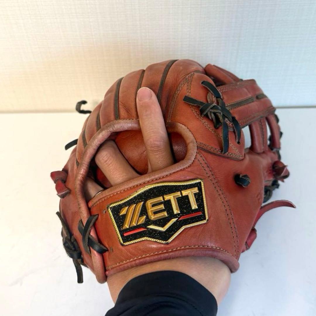 ZETTプロステイタスプレミアム硬式内野用グラブ