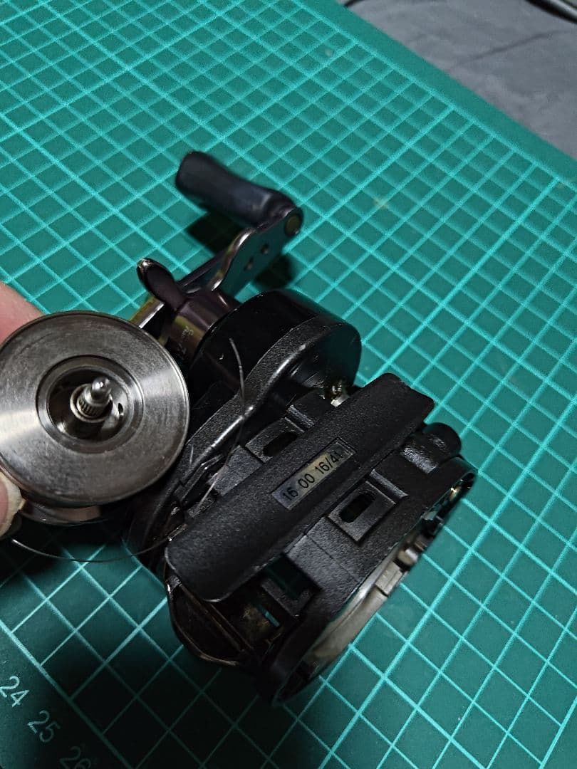 【閲覧数99】Abu Garcia RevoSx初代 ブレーキノブ欠品 部品取