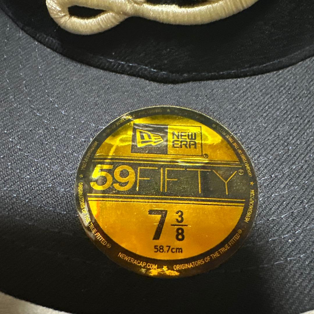 レア品　LA ドジャース　ベースボールキャップ　MLB NEWERA 紺色