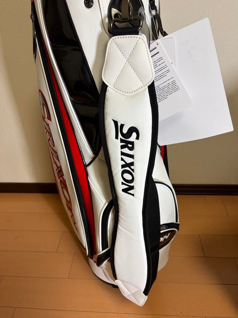 新品未使用　フード付き　Srixon ゴルフキャディバッグ 9.5型 3.0kg