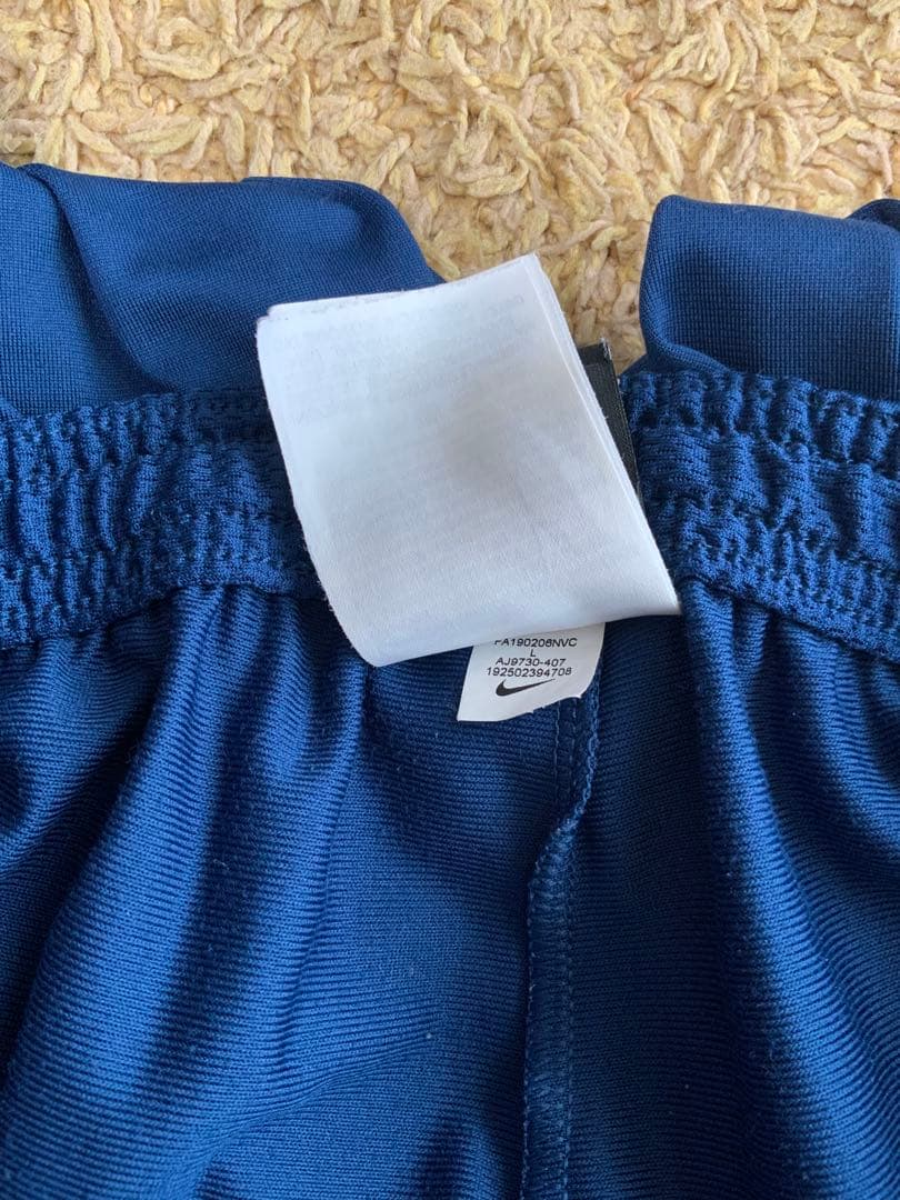 Nike ジャージ上下セット ネイビー　セットアップ　ML上下サイズ違い