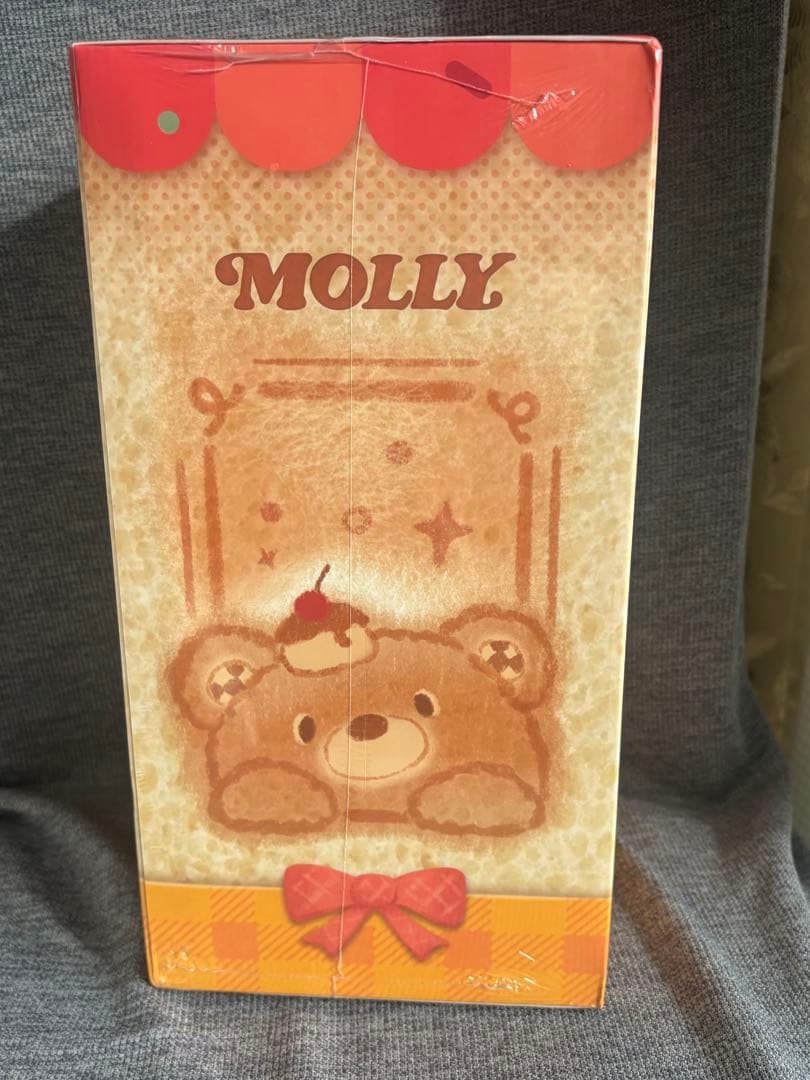 POPMART MOLLY Bear Bread 1/8 アクションフィギュア