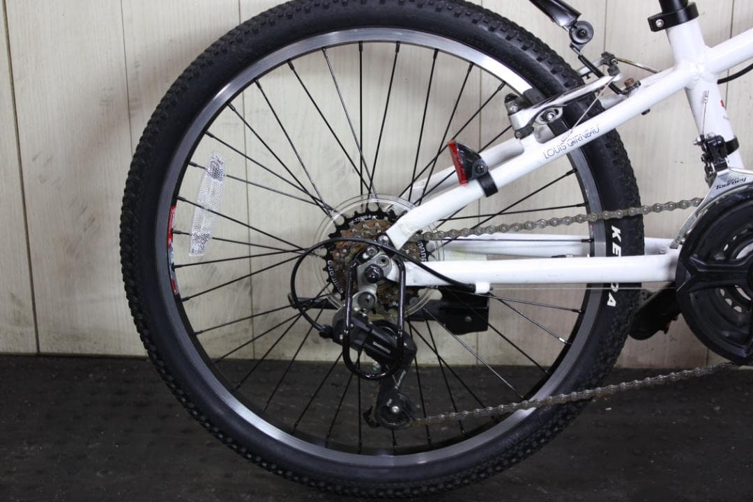 AKR12ページ