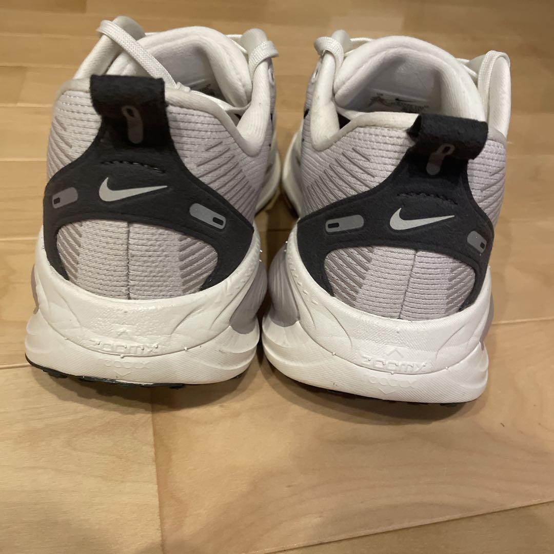Nike Zoom ボメロ18スニーカー 24cm