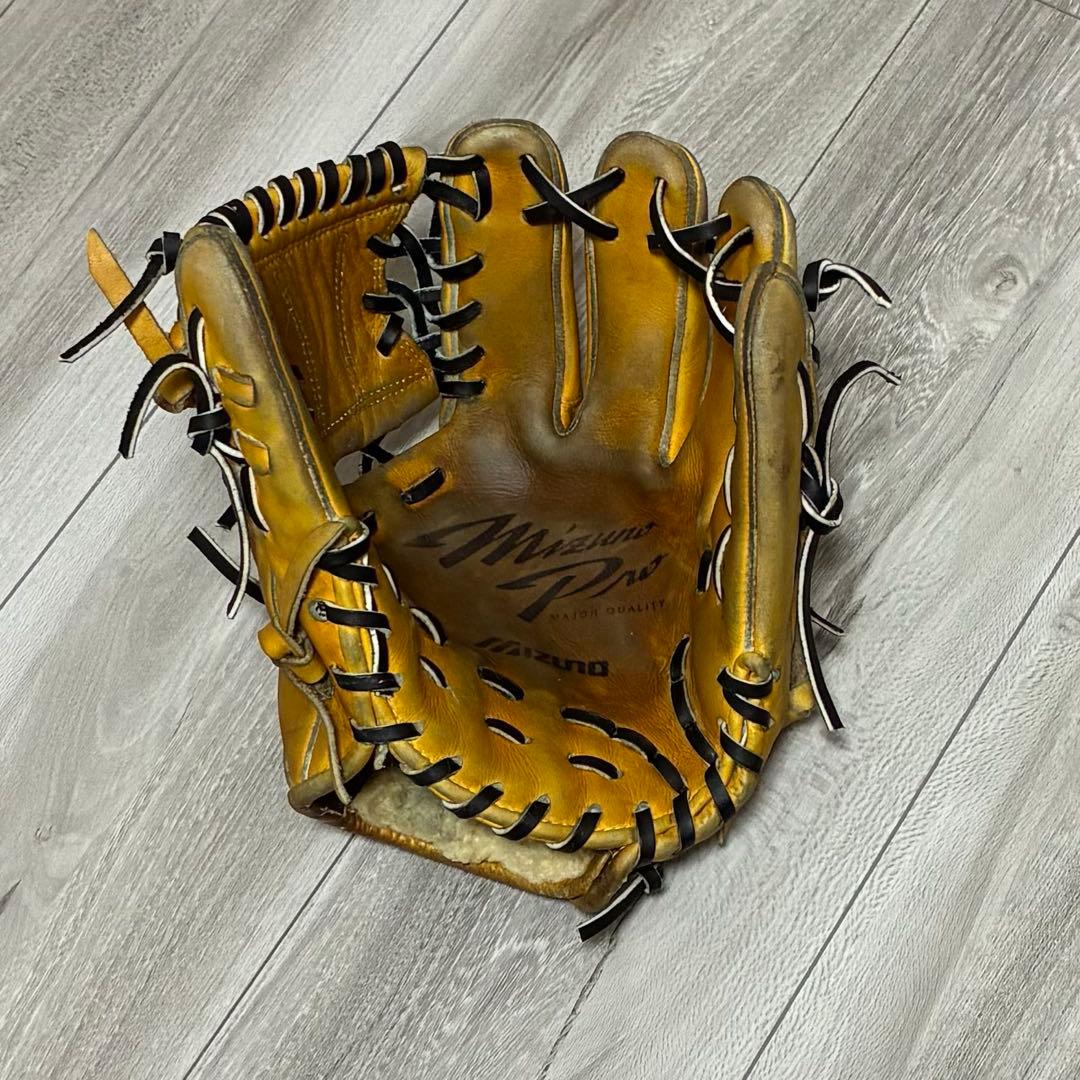硬式内野用グローブ　ミズノプロ　Mizuno Pro