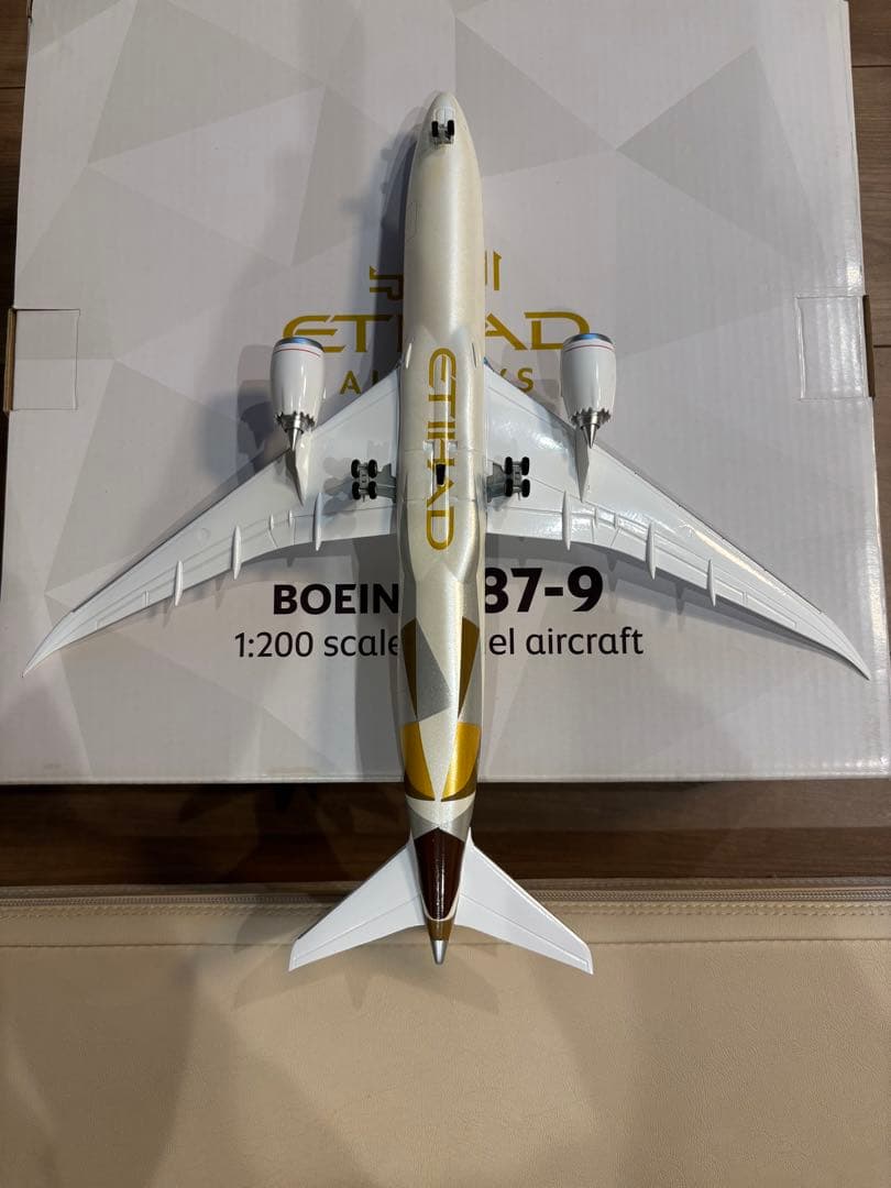 Etihad エティハド航空　787-9 1/200