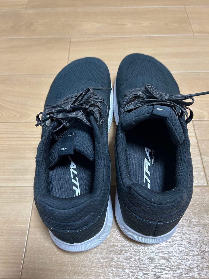ALTRA エスカランテ3 ほぼ新品！