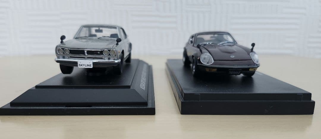 日産ハコスカGTR.フェアレディ240ZGミニカー1/43 2台セット売り