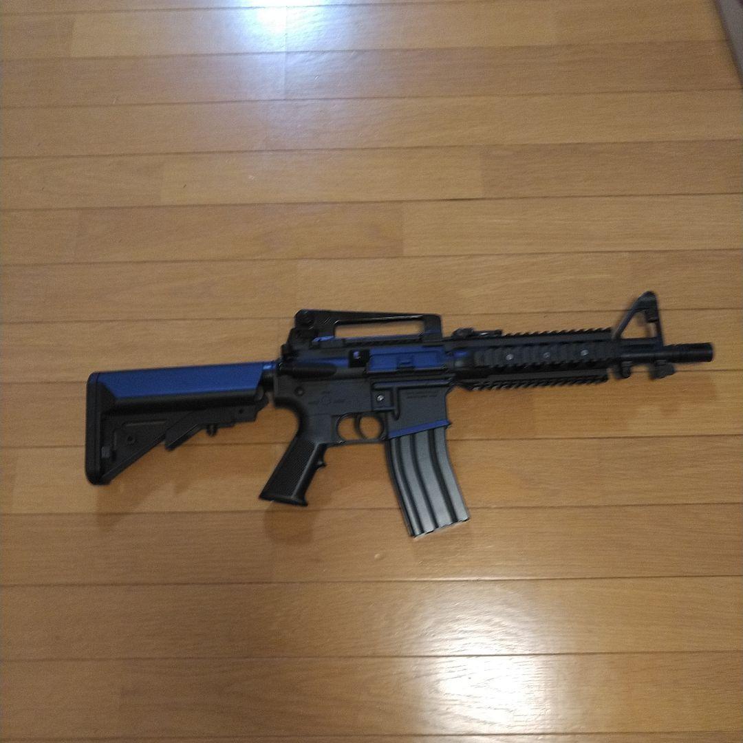 10禁ガンM4 ブラック ピカティニーレール