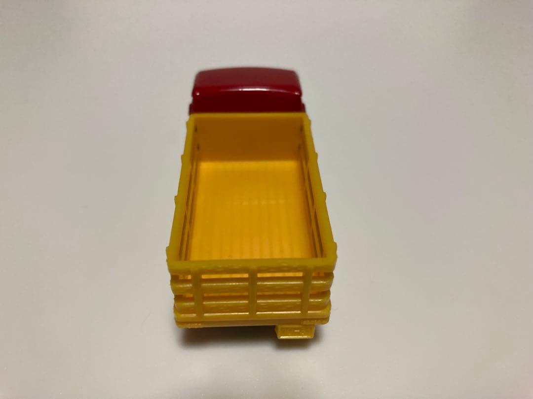 トミカ　日本製　ハイエース　牧場トラック　黒箱