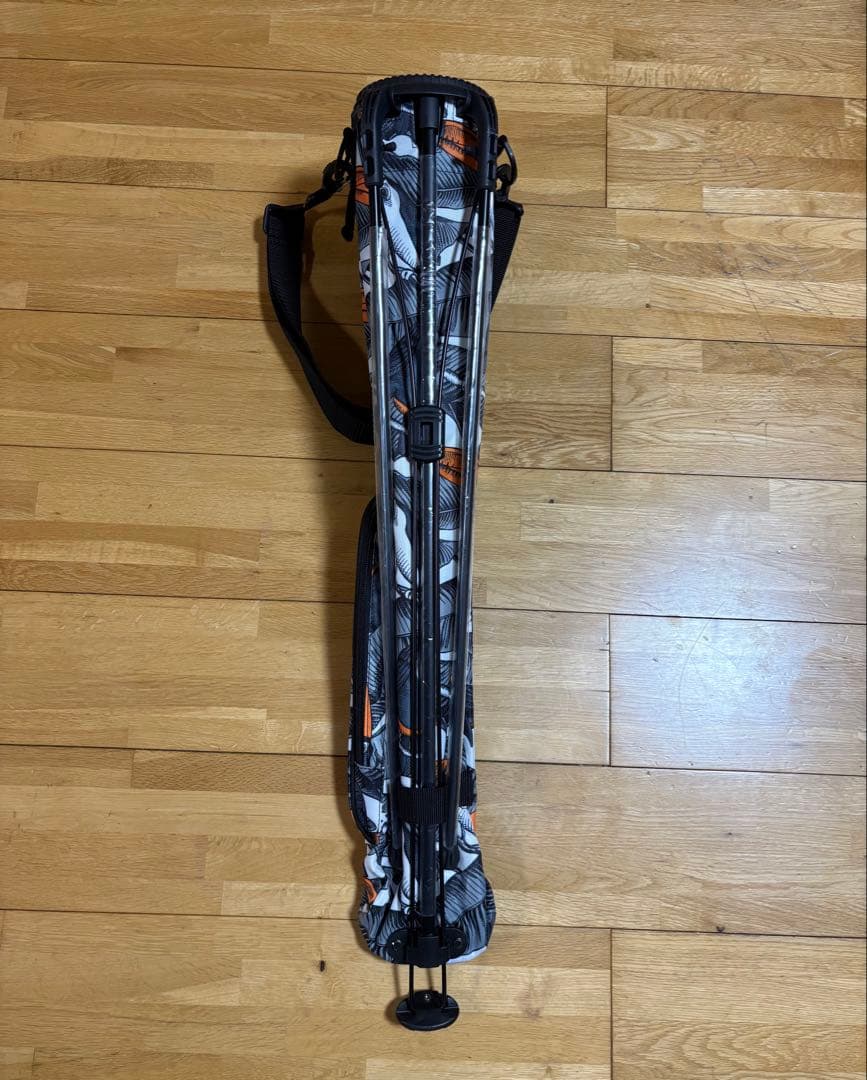 Loudmouth 　ゴルフバッグ スタンド付き　サブバッグ
