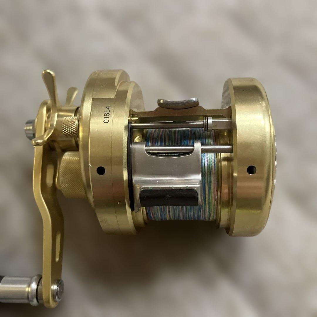 あ*君様 SHIMANO CALCUTTA CONQUEST 800F