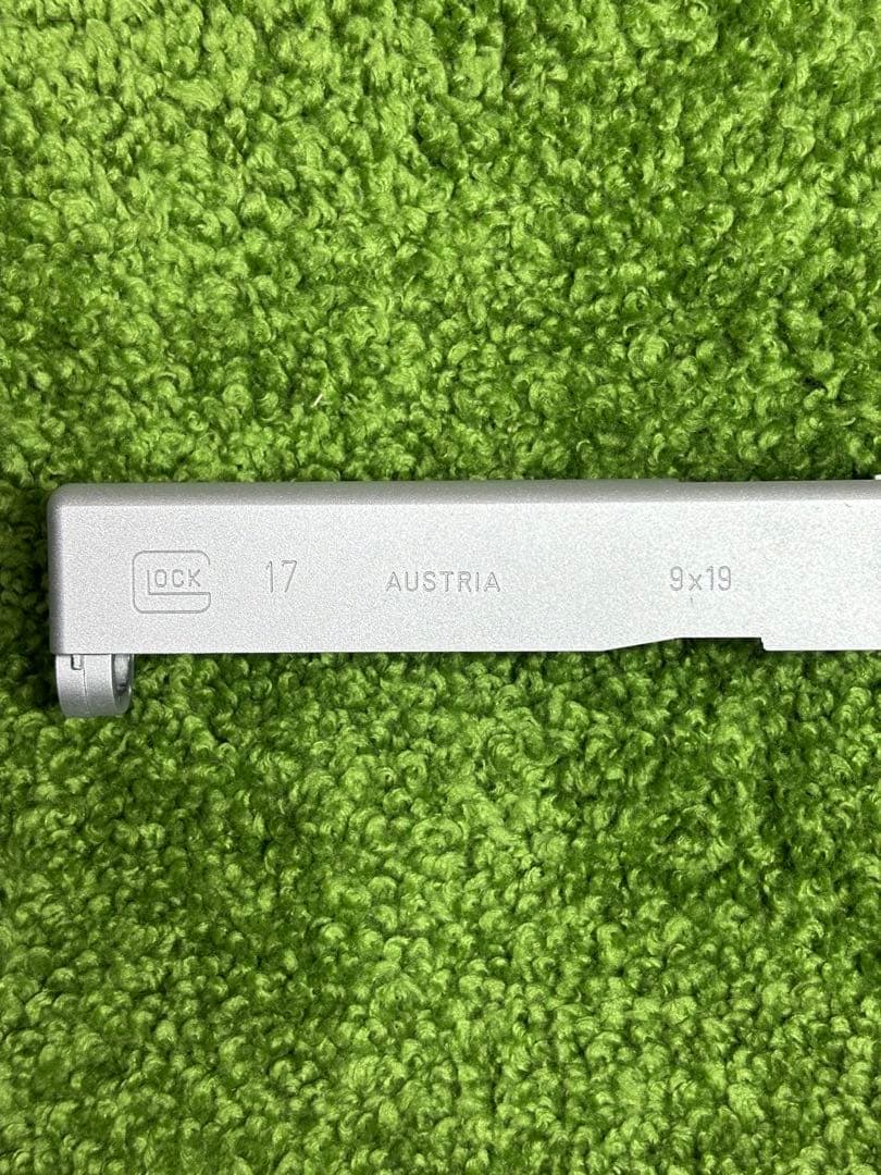 サイドアームズ　東京マルイ Glock17Gen3 セラコートシルバースライド