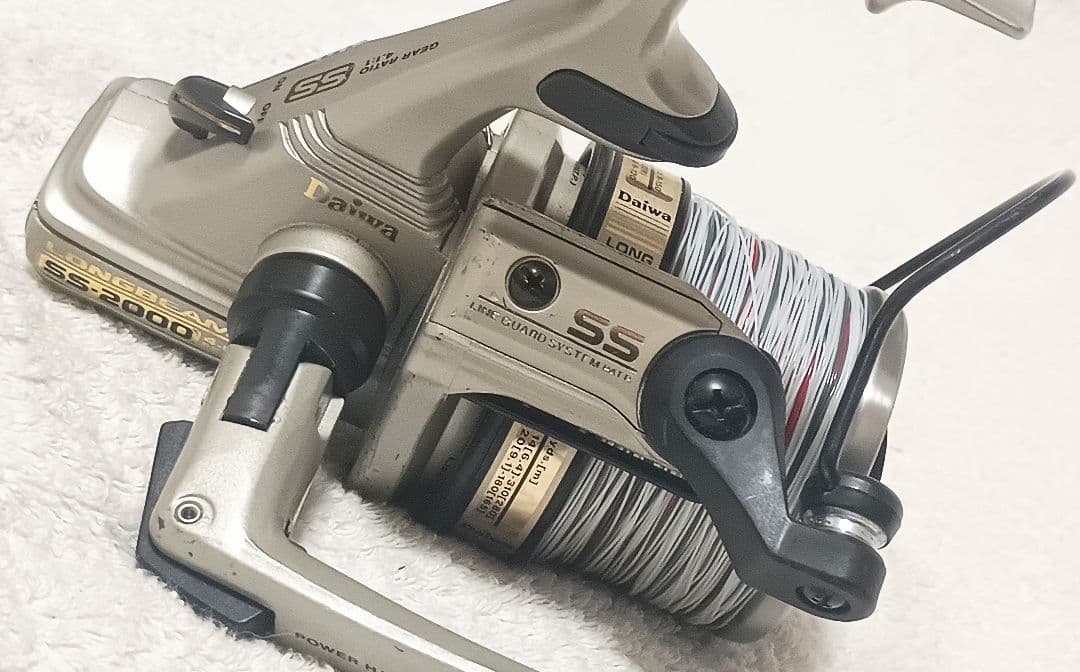 ダイワ最高峰モデルロングビームSS-2000遠投カゴ釣り専用リール