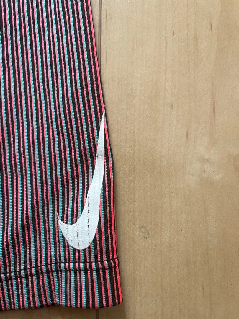 NIKE エアロスイフト　タイツLサイズ
