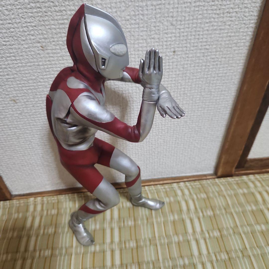 CCPウルトラマン　Bタイプ　スペシウム光線　ハイグレード　発光
