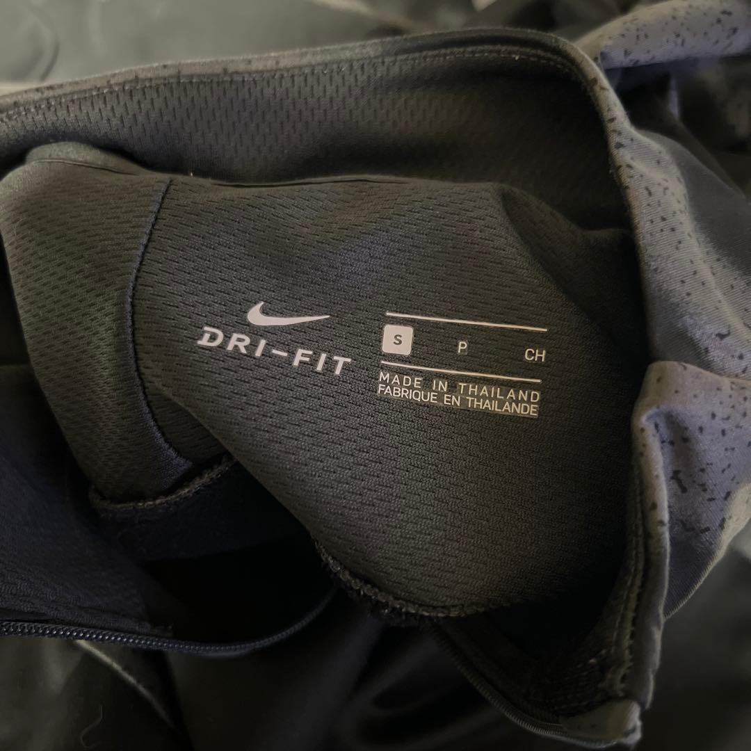 NIKE トレーニングウェア　防寒　セットアップ