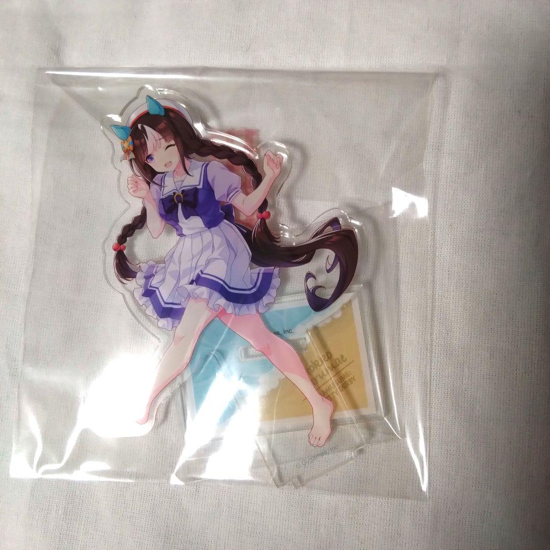 ウマ娘　ファミマコラボ　アクリルスタンドセット