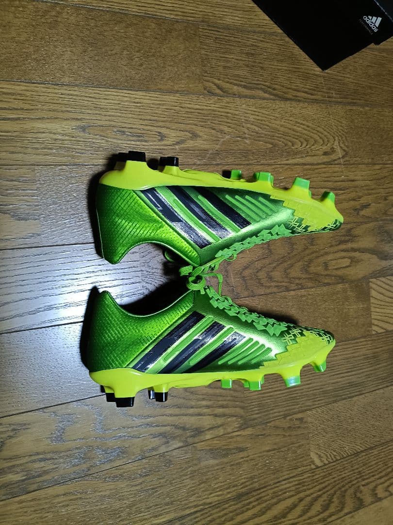 新品未使用 adidas プレデター LZ FG ベッカム リーサルゾーン