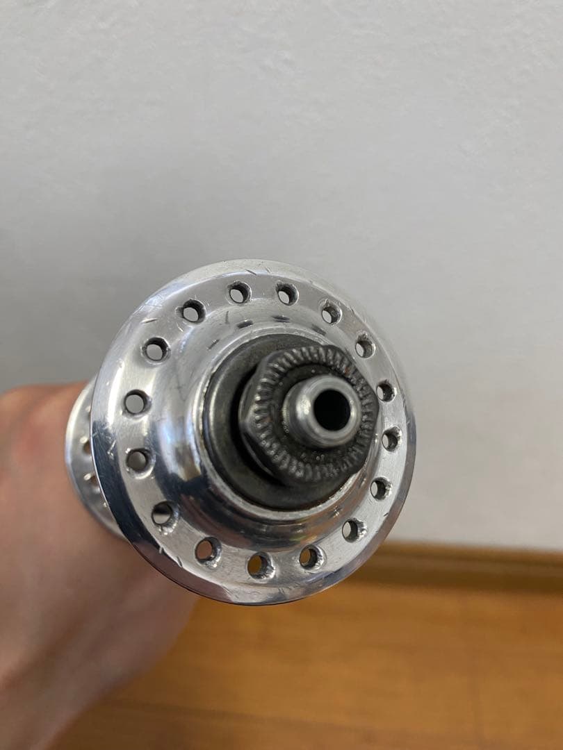 CAMPAGNOLO VELOCE ハブ 32h