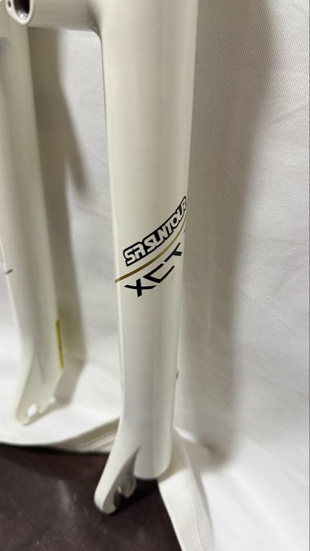 サスペンションフォーク SR SUNTOUR XCT V3 SRサンツアー