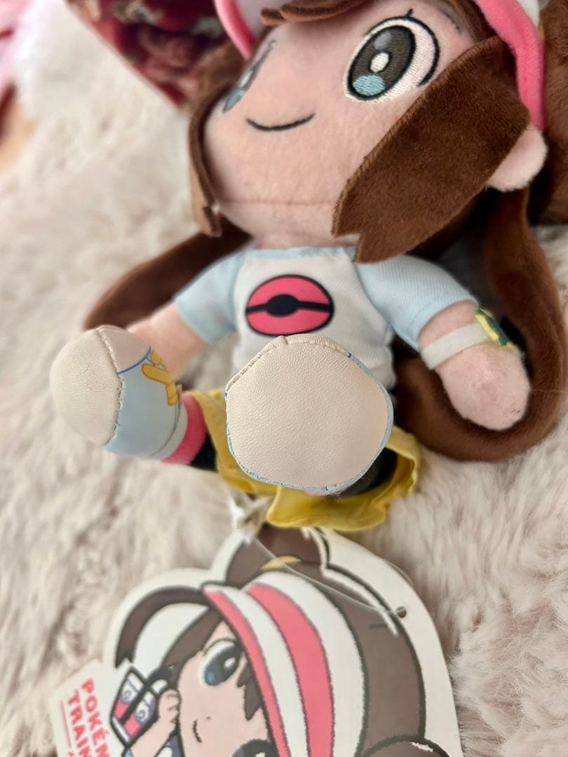 ポケモンセンター　Pokemon Trainers メイ　ぬいぐるみ