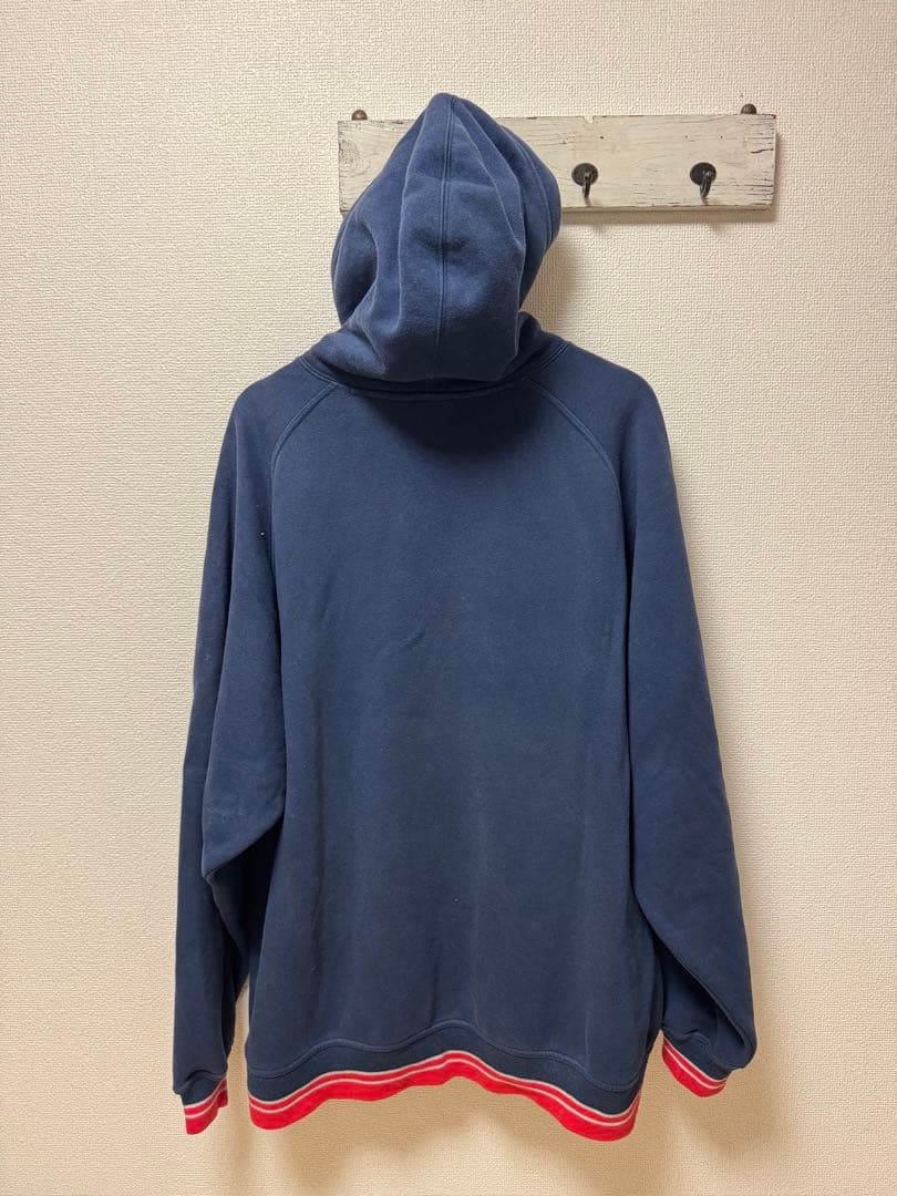 NIKEパーカー