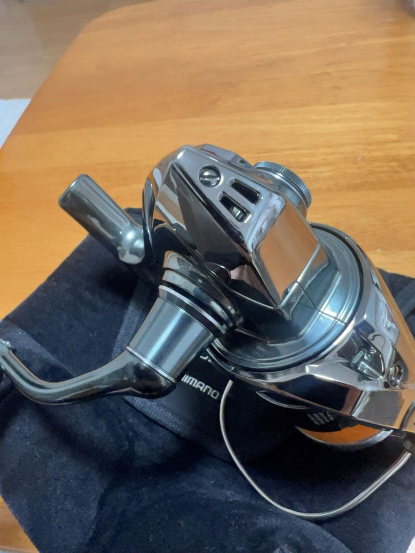 美品　22ステラ2000shg レビテーションチューン