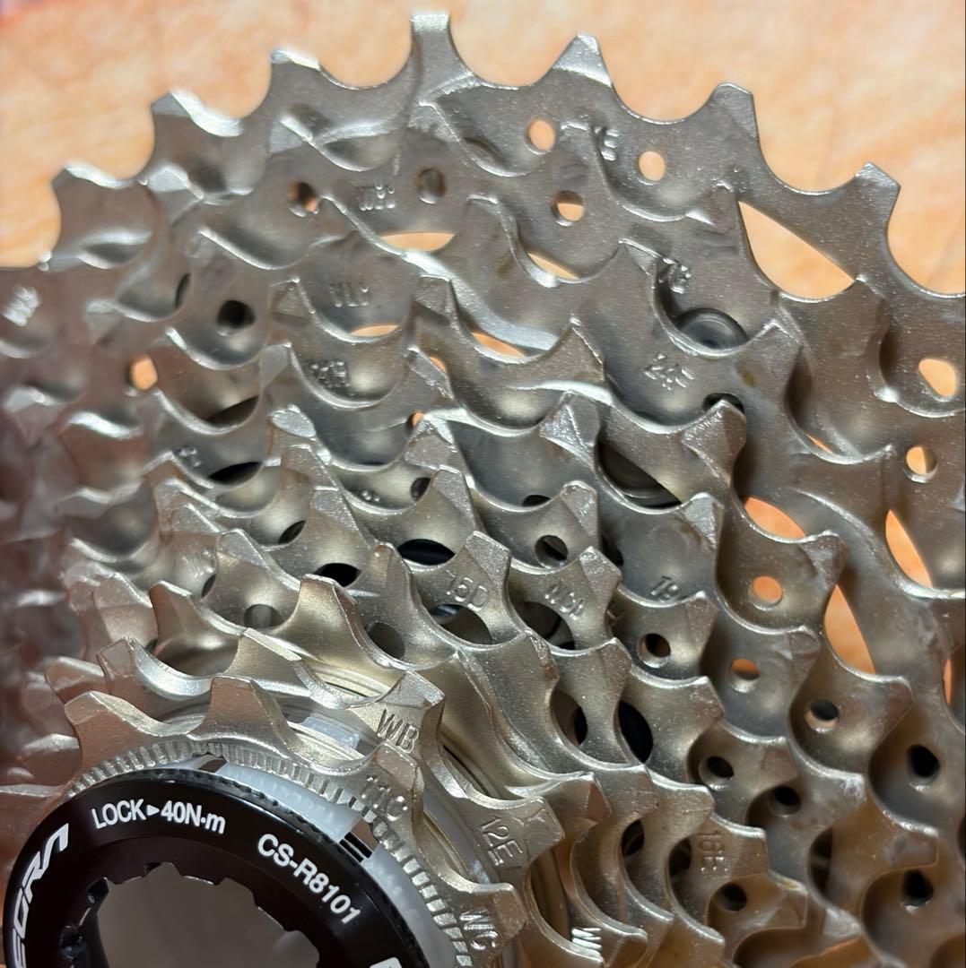 パーツ Shimano ULTEGRA CS-R8101 11-30T 12S