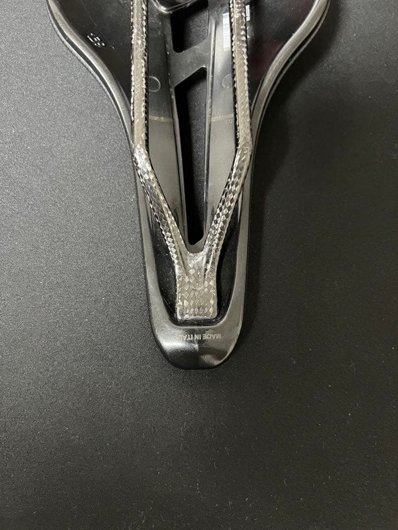 ビアンキ Bianchi VELOMANN MITORA 139 カーボンサドル