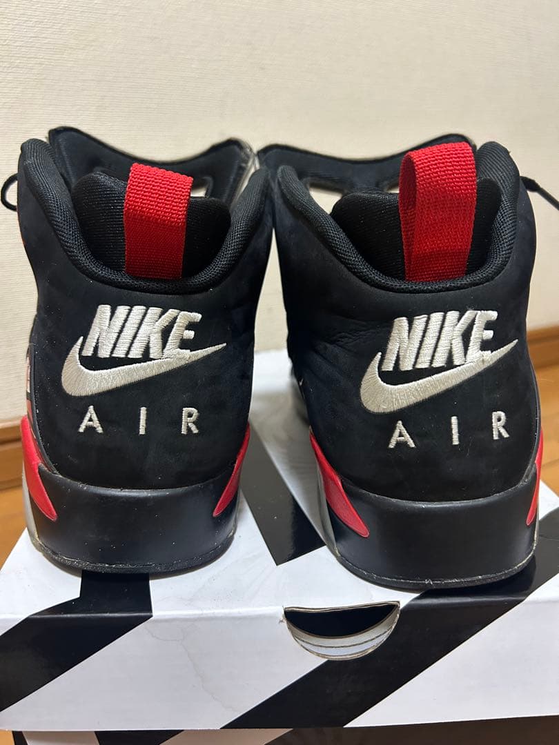 ナイキジャンプマン MVP Black White University Red