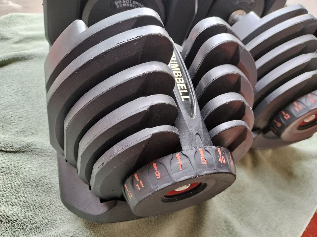 DUMBBELL 可変式ダンベル 最大40kg 片側A