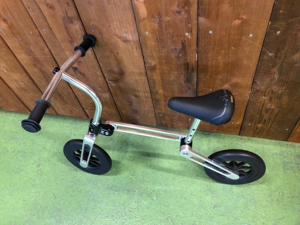 ランニングバイク　キックバイク FFC X-MINI PUSH BIKE BK